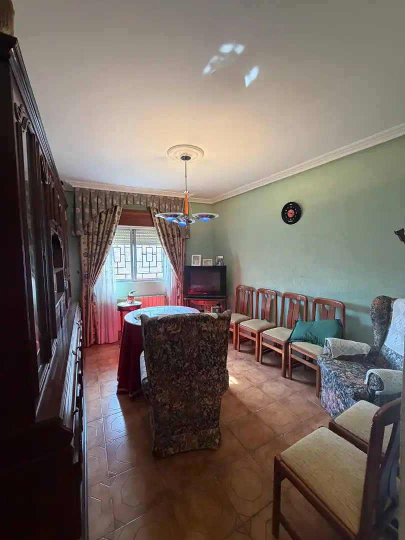 Sala d'estar de Finca rústica en venda en Torrecilla de la Orden amb Calefacció, Terrassa i Traster