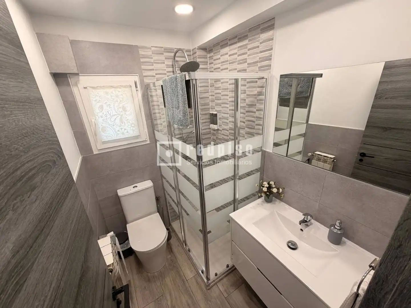 Baño de Casa o chalet en venta en Santa María de la Alameda con Aire acondicionado, Calefacción y Trastero