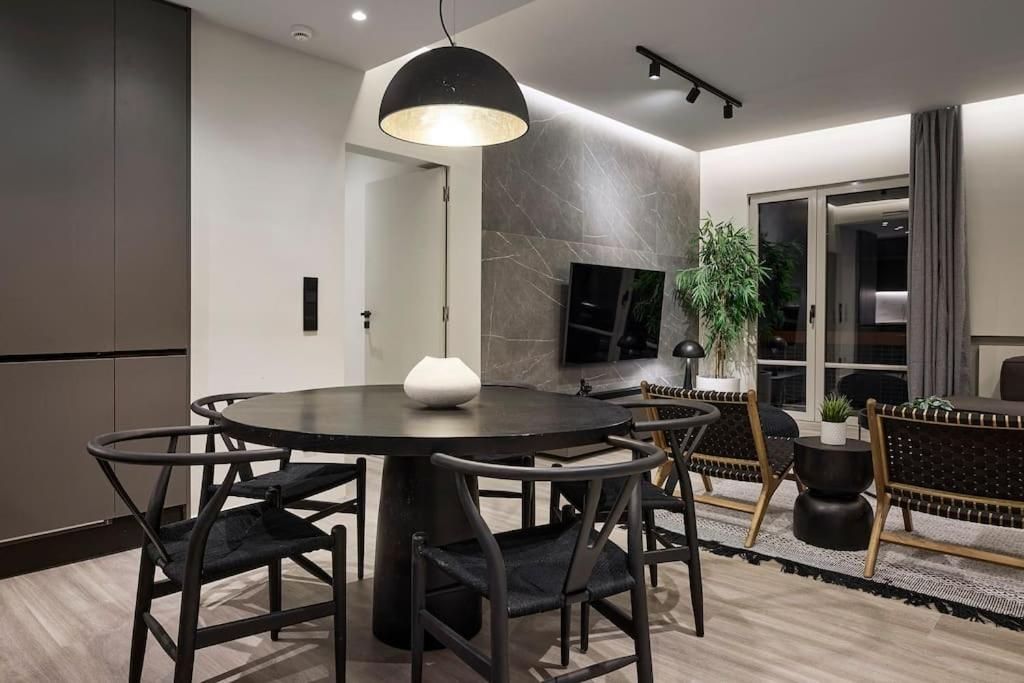 Dining room of Flat to rent in Parla  with Air Conditioner, Heating and Furnished