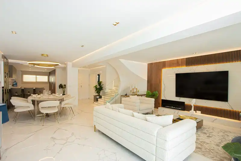 Living room of Detached homes for rent in Marbella  with Air Conditioner, Terrace and Storage room