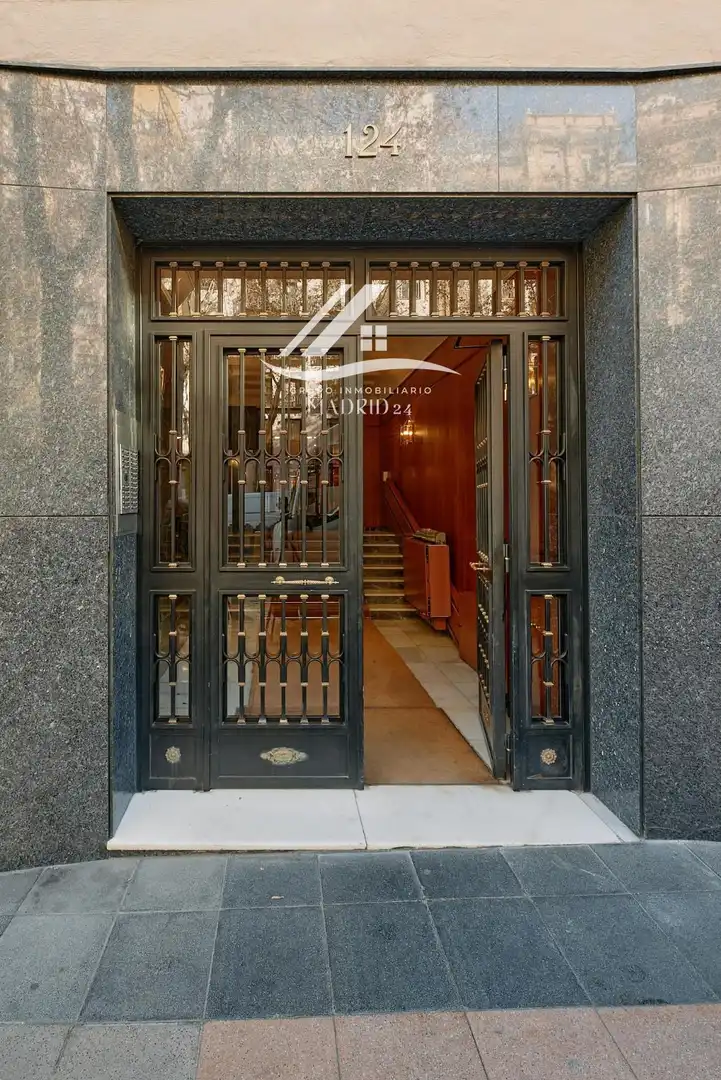 Piso con ascensor en venta en de Velázquez, imagen 2