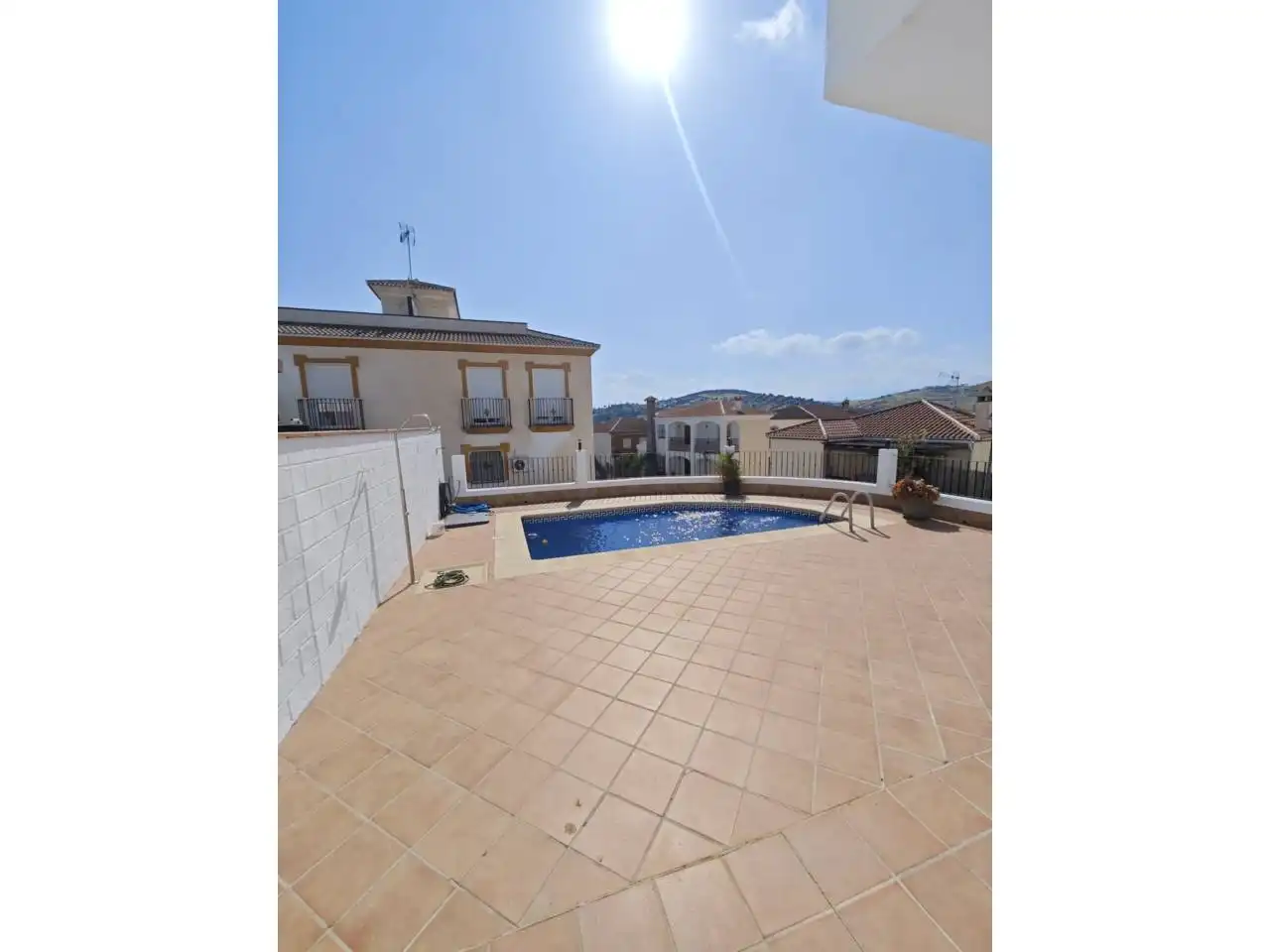 Piscina de Casa adosada en venda en Alcaucín amb Terrassa i Piscina