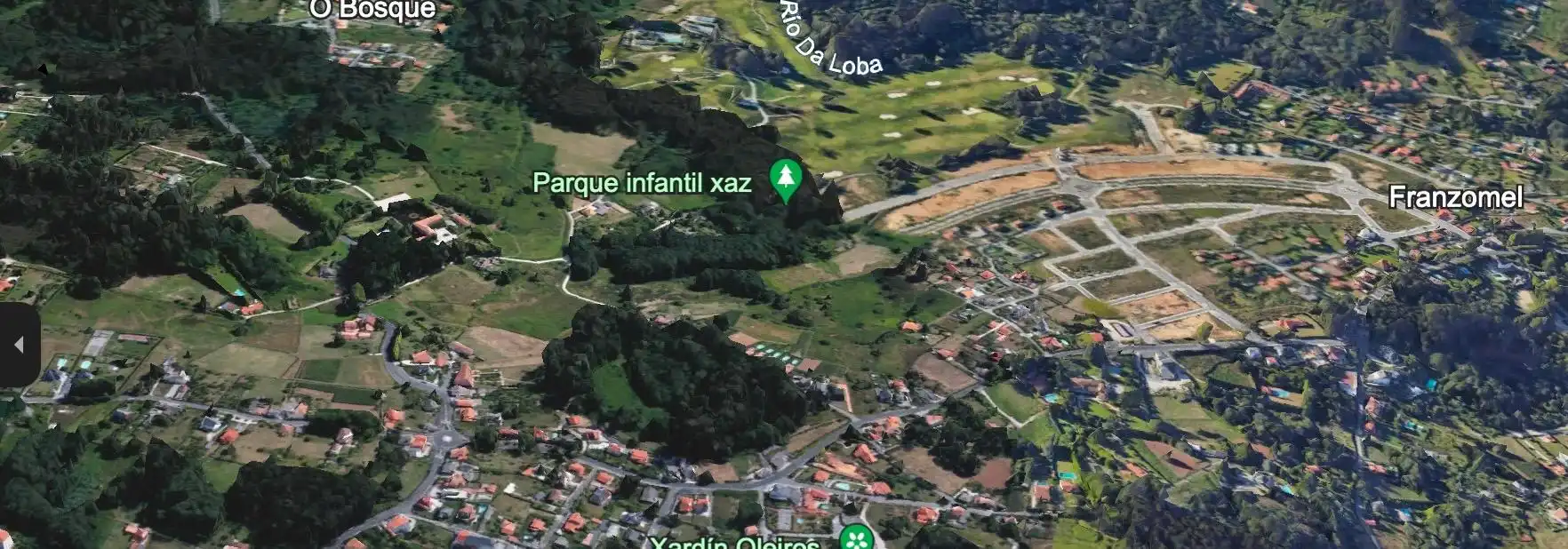 Residencial en venta en Oleiros