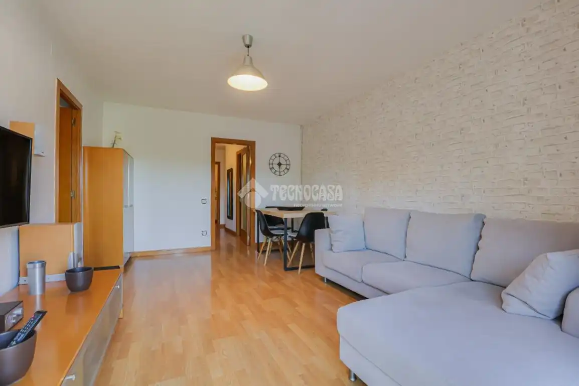 Sala d'estar de Pis en venda en Granollers amb Calefacció, Parquet i Balcó