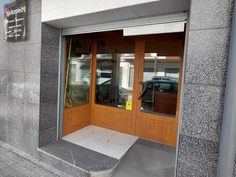 Local de lloguer en Jaca amb Calefacció