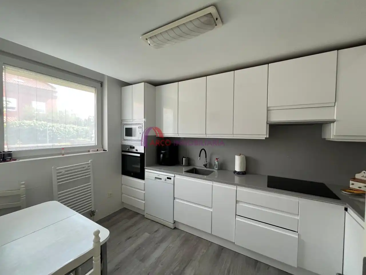 Cocina de Casa adosada en venta en Burgos con Calefacción, Jardín privado y Parquet