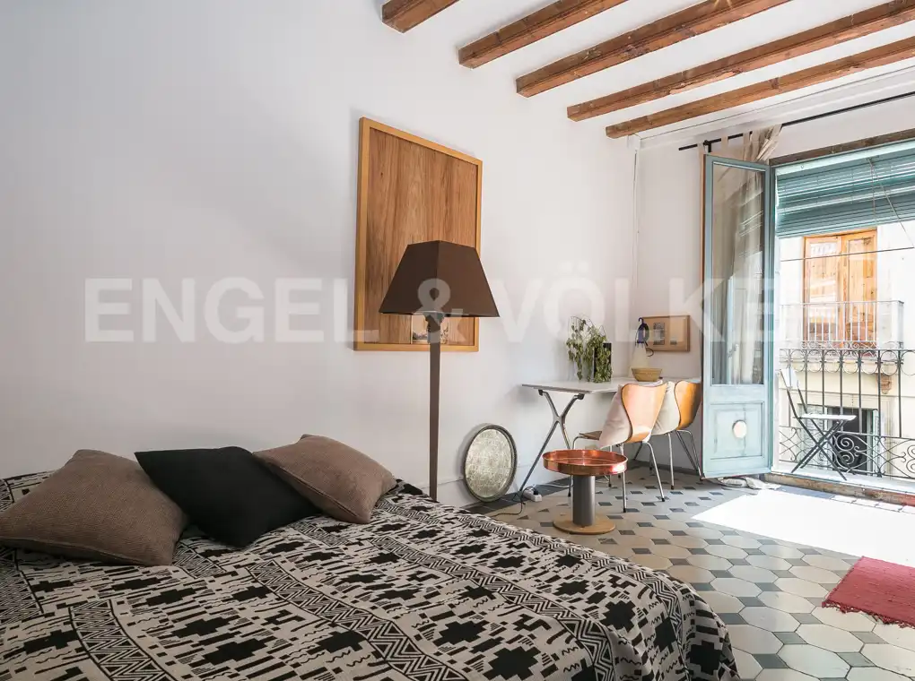 Habitación de Piso de alquiler en Barcelona con Calefacción, Amueblado y Balcón