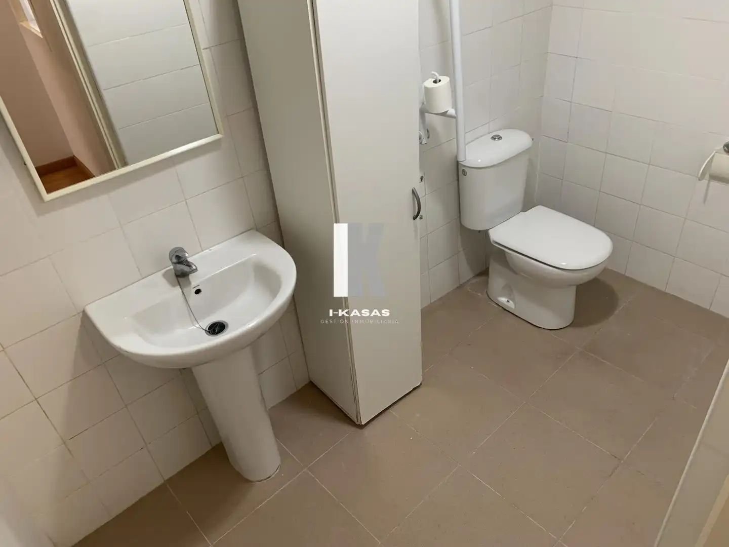 Baño de Local en venta en Jerez de la Frontera