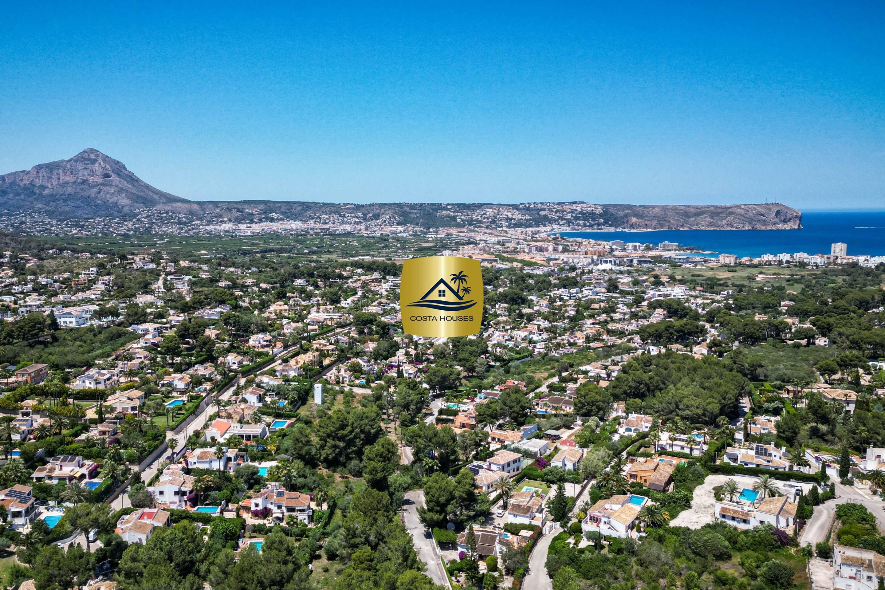Vista exterior de Casa o xalet en venda en Jávea / Xàbia amb Aire condicionat, Calefacció i Jardí privat