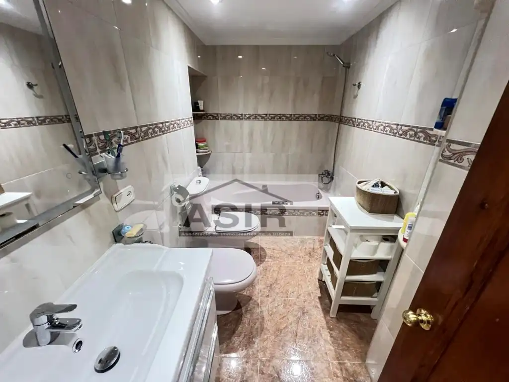 Bany de Pis de lloguer en Alzira