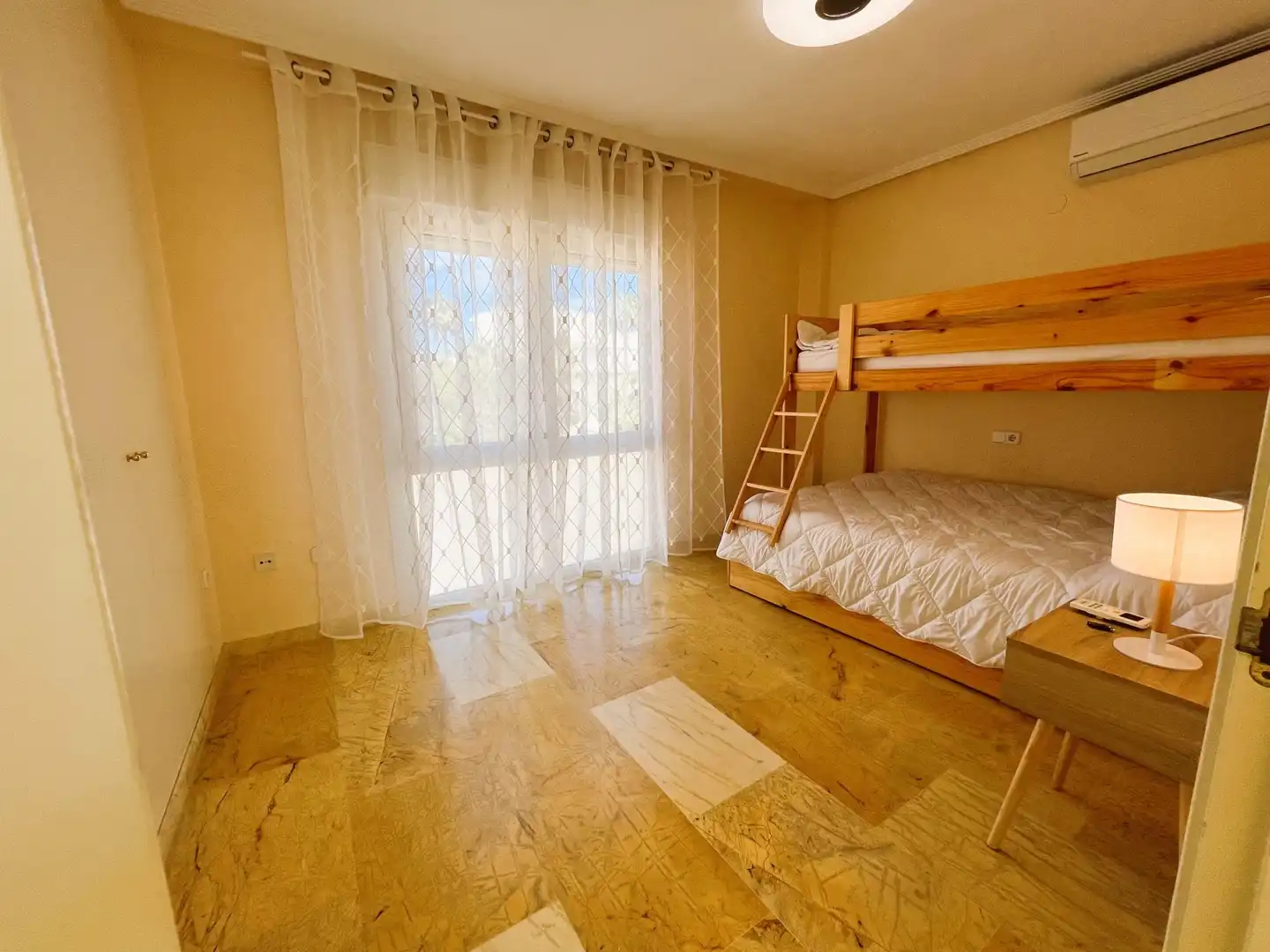 Maison mitoyenne avec terrasse à vendre à Calle Arturo Perez Reverte 11, imagen 13