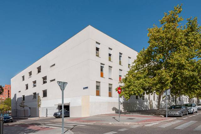 Piso en Alquiler en SALVADOR ALLENDE, 16 en PAU de Carabanchel