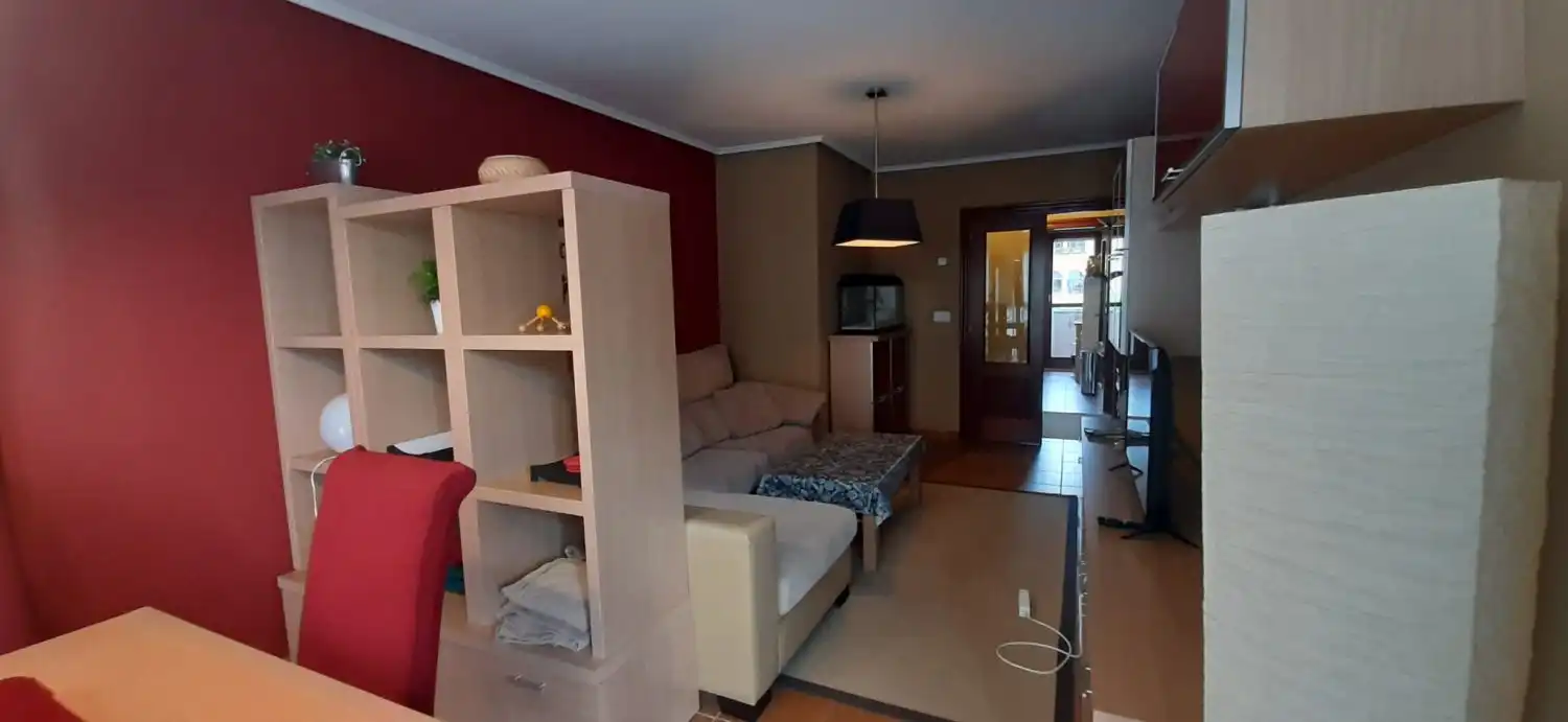 Sala de estar de Piso en venta en Bárcena de Cicero con Calefacción, Terraza y Trastero