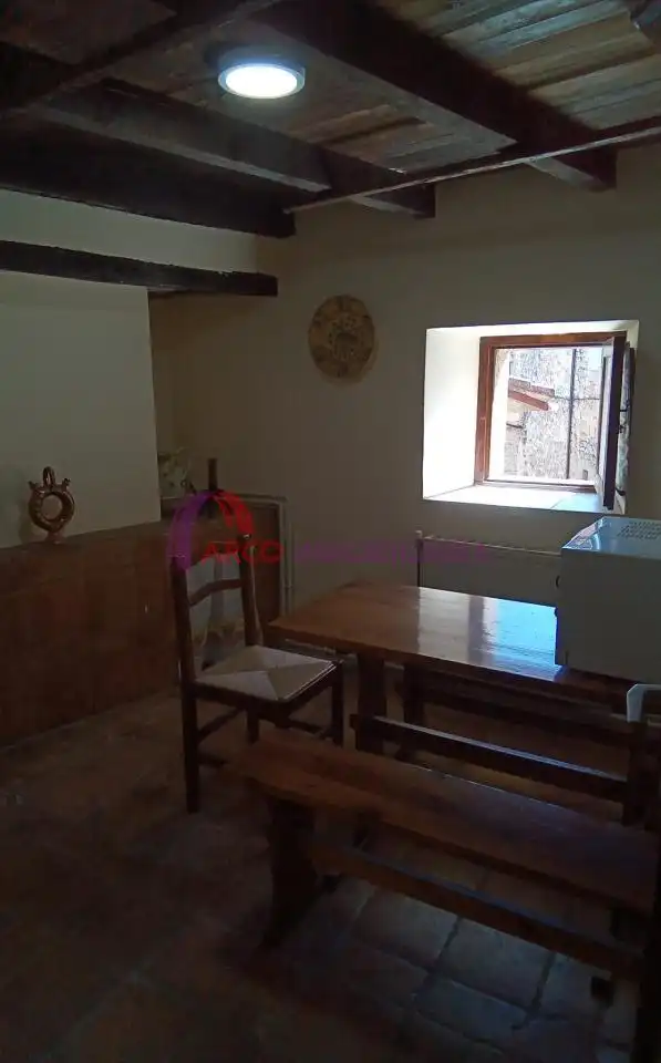 Menjador de Casa o xalet en venda en Valle de Sedano amb Calefacció
