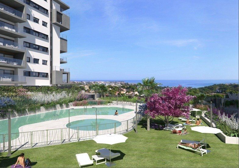 Piscina de Apartament en venda en Orihuela amb Jardí privat, Terrassa i Jacuzzi