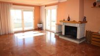 Sala d'estar de Casa o xalet en venda en Figueres amb Calefacció i Terrassa