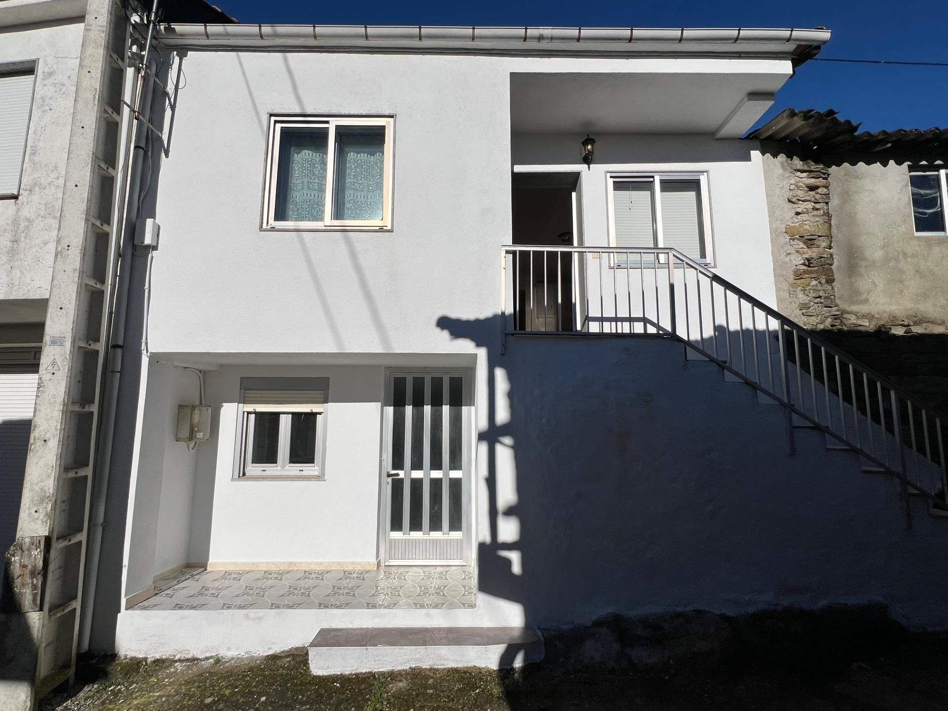 Exterior view of Country house for sale in Castrelo do Val  with Private garden