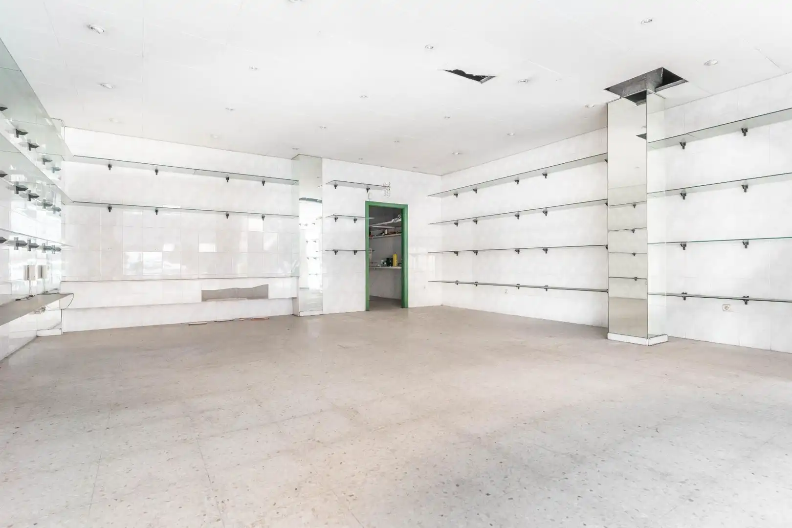 Local comercial en venta en Avenida Del Mar 86, imagen 8