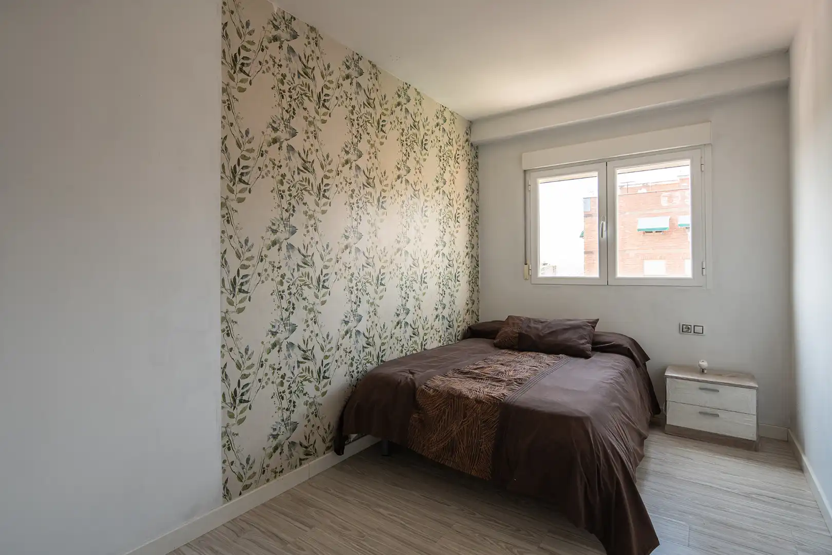 Bedroom of Flat for sale in Granada  with Air Conditioner, Parquet flooring and Terrace