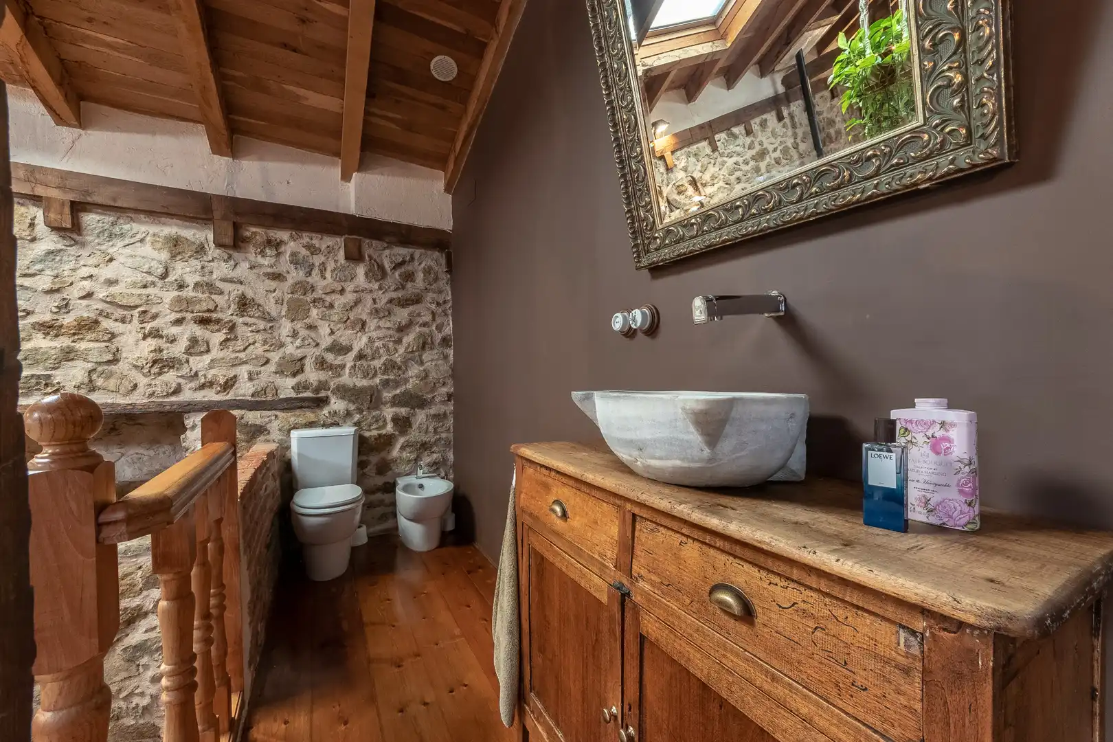 Baño de Casa o chalet en venta en Galdames con Parquet, Trastero y Piscina