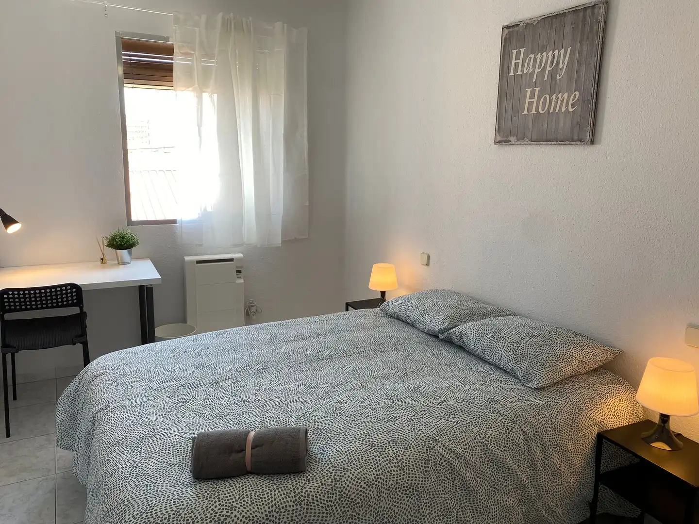 Room in Calle del Puerto de la Morcuera, 16, San Diego