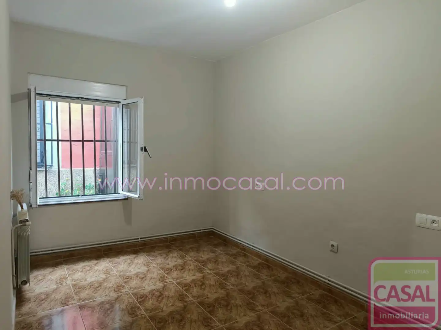 Bedroom of Houses for rent in Aller  with Heating, Terrace and Storage room