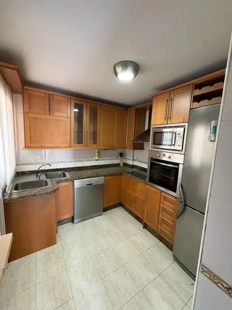 Kitchen of Houses for rent in Granada  with Terrace and Furnished