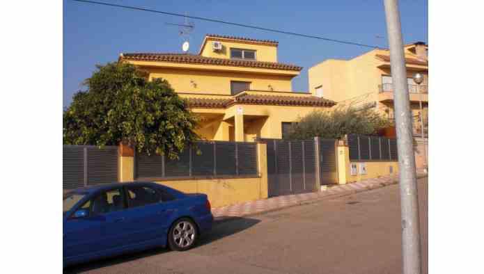 Exterior view of House or chalet for sale in Pineda de Mar  with Heating, Swimming Pool and Jacuzzi