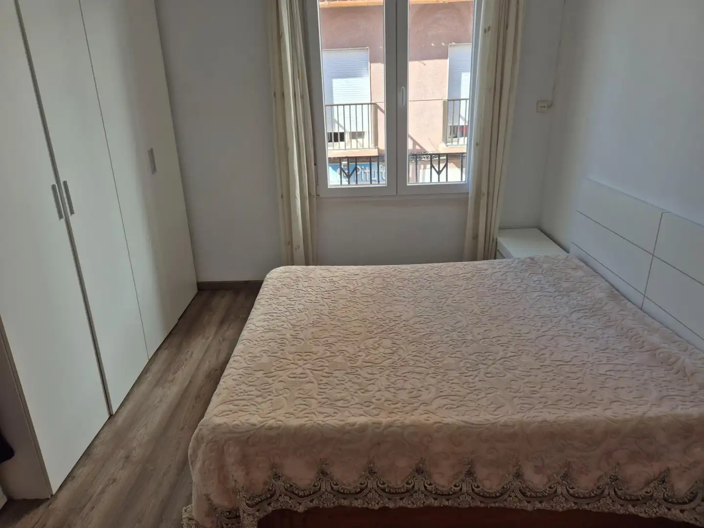 Flat for rent in Plaza de Toros - Avenida Chapí - Trinquete