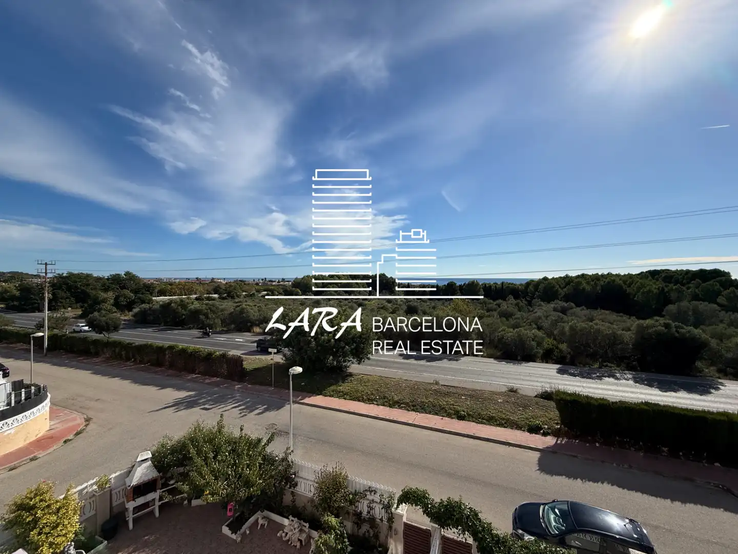 Vista exterior de Casa adosada en venda en Creixell amb Aire condicionat, Calefacció i Jardí privat