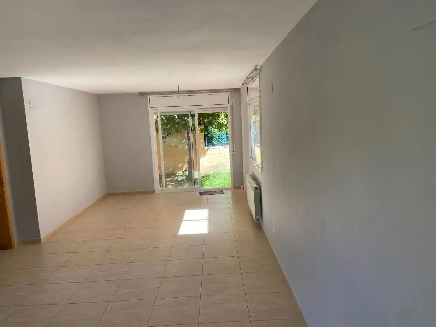 Sala d'estar de Casa o xalet en venda en Vinyols i els Arcs