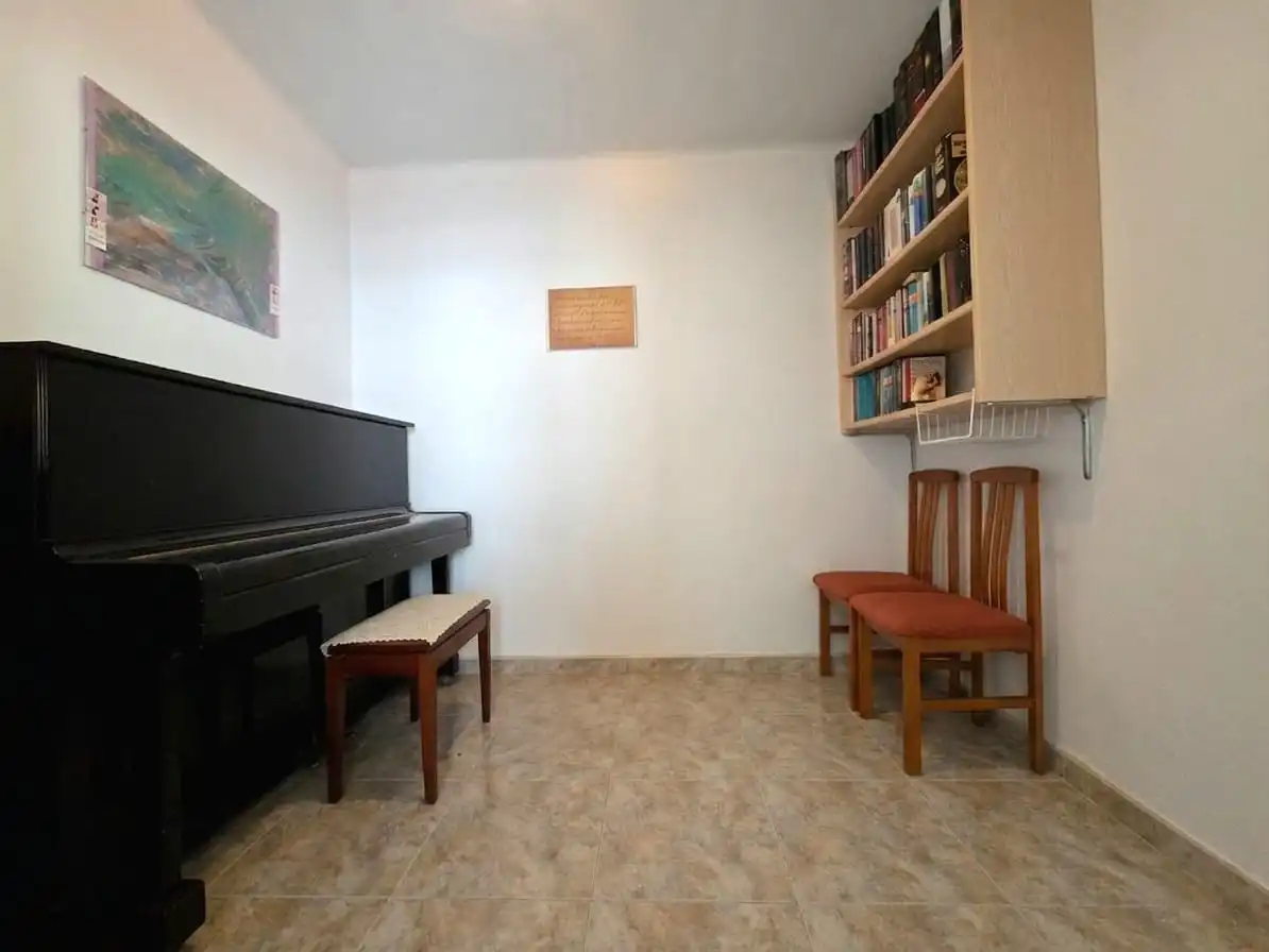 Duplexes for sale in L'Hospitalet de Llobregat  with Parquet flooring, Terrace and Oven