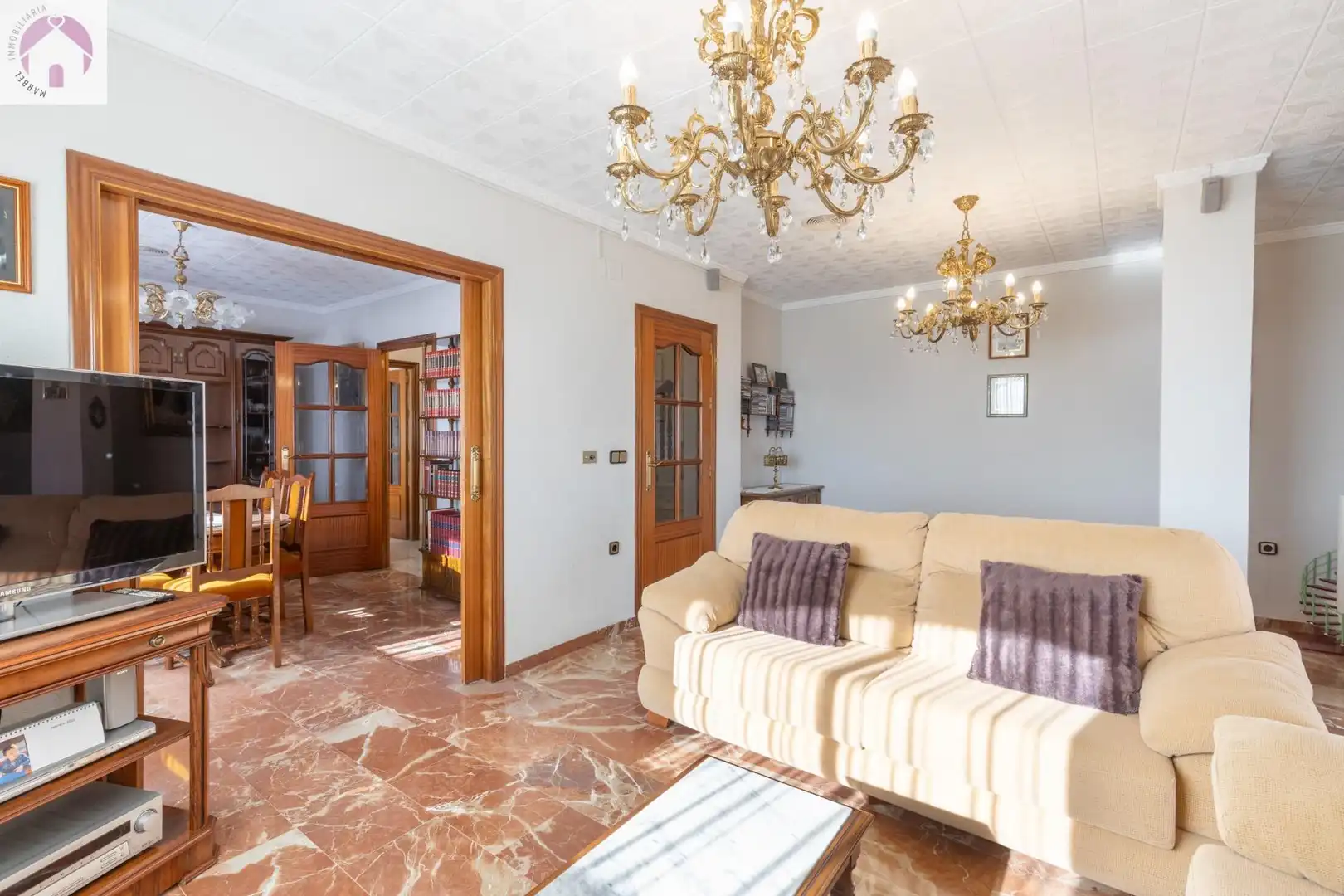 Casa aparellada amb terrassa en venda a FCO JOSE GARCIA JIMENEZ, imagen 2