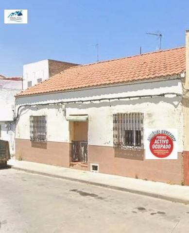 Casa adosada en Venta en Calle LENTISCAL en Burguillos