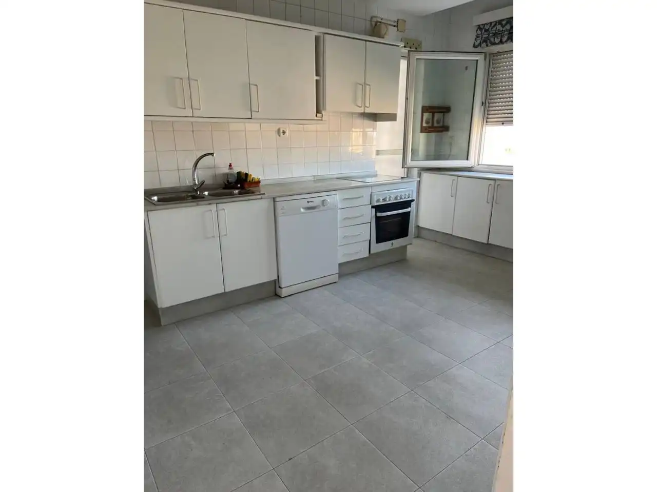 Cocina de Piso en venta en Cádiz con Terraza