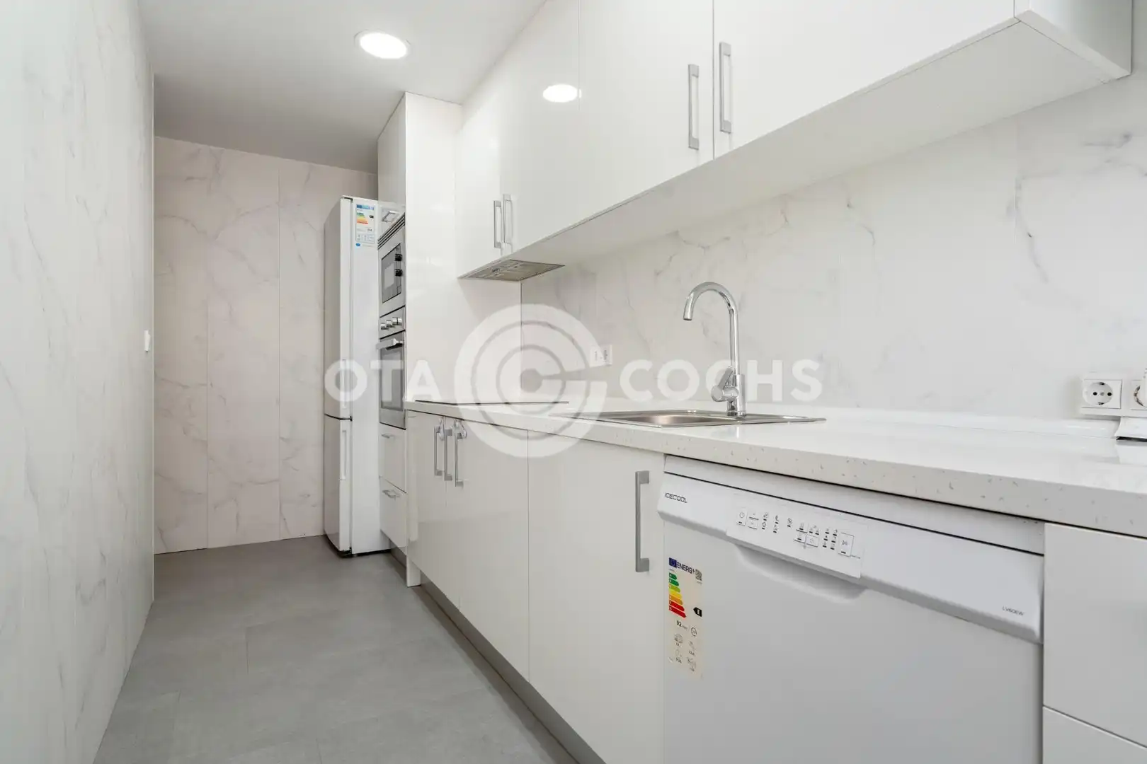 Kitchen of Flat for sale in Reus  with Air Conditioner, Balcony and Community pool