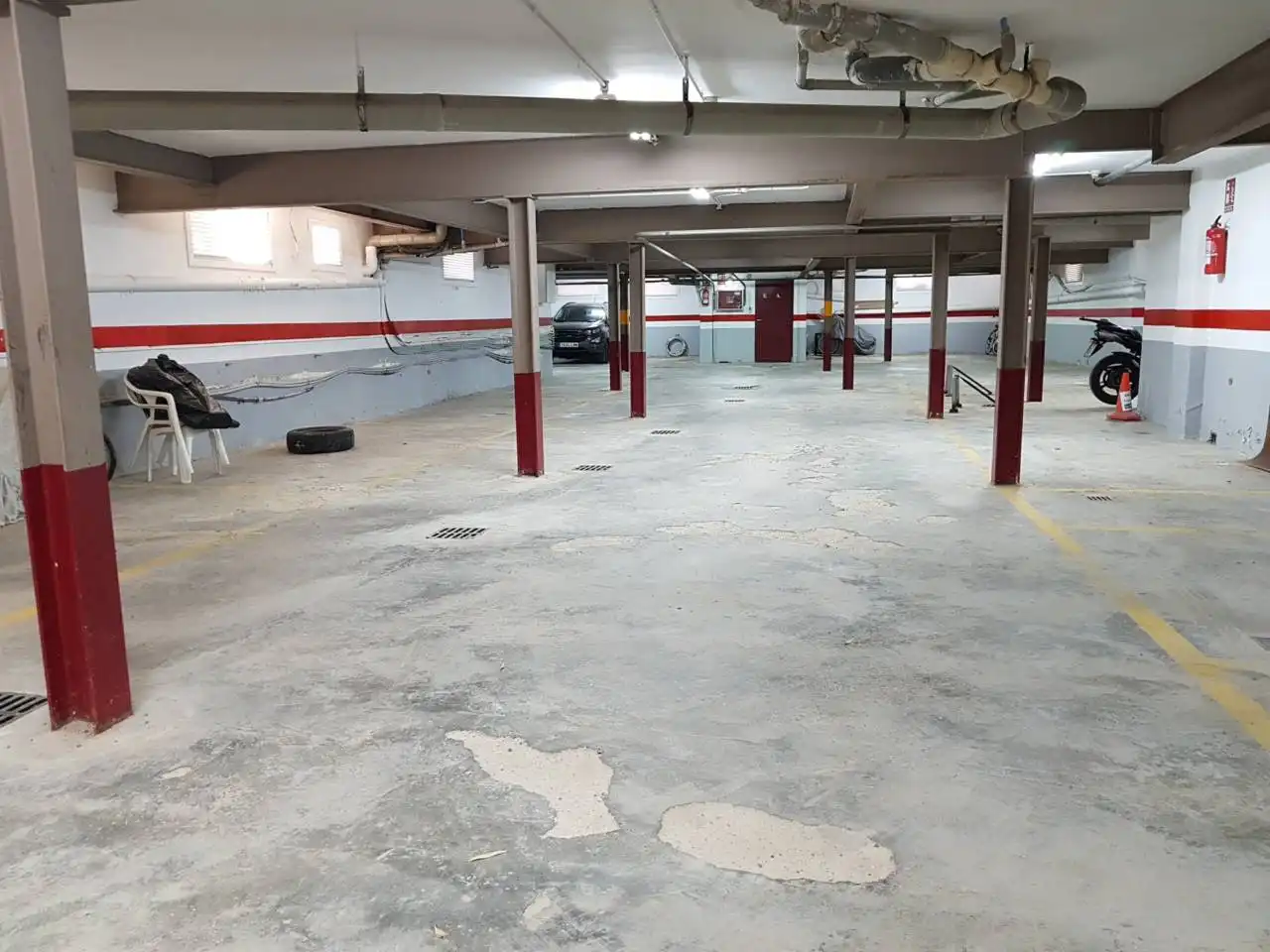 Garaje de alquiler en Calle Països Catalans, 36, Mas Trader - Corral d'En Tort - Corral d'En Cona