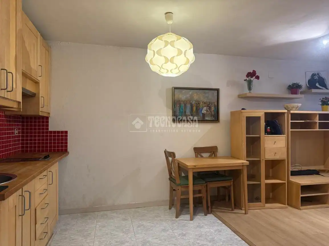 Comedor de Local en venta en Sant Joan Despí con Aire acondicionado y Terraza