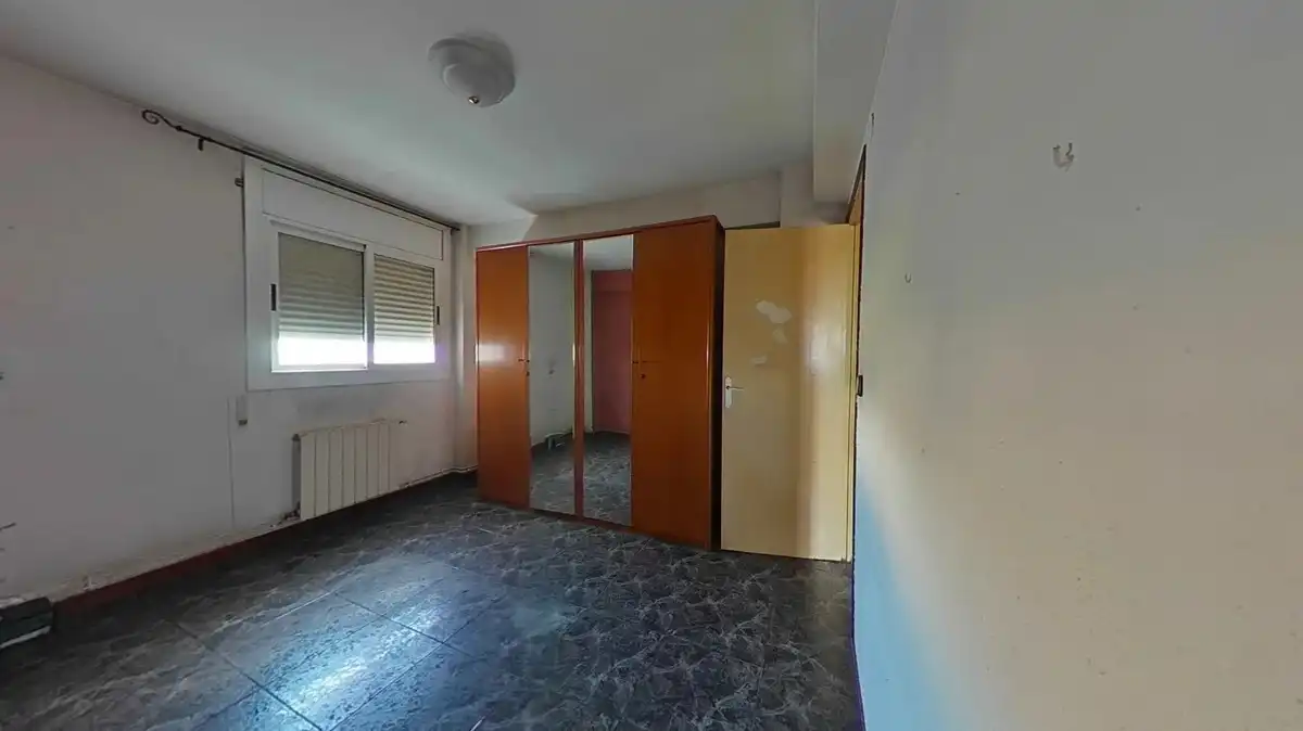 Dormitori de Pis en venda en Montcada i Reixac amb Calefacció