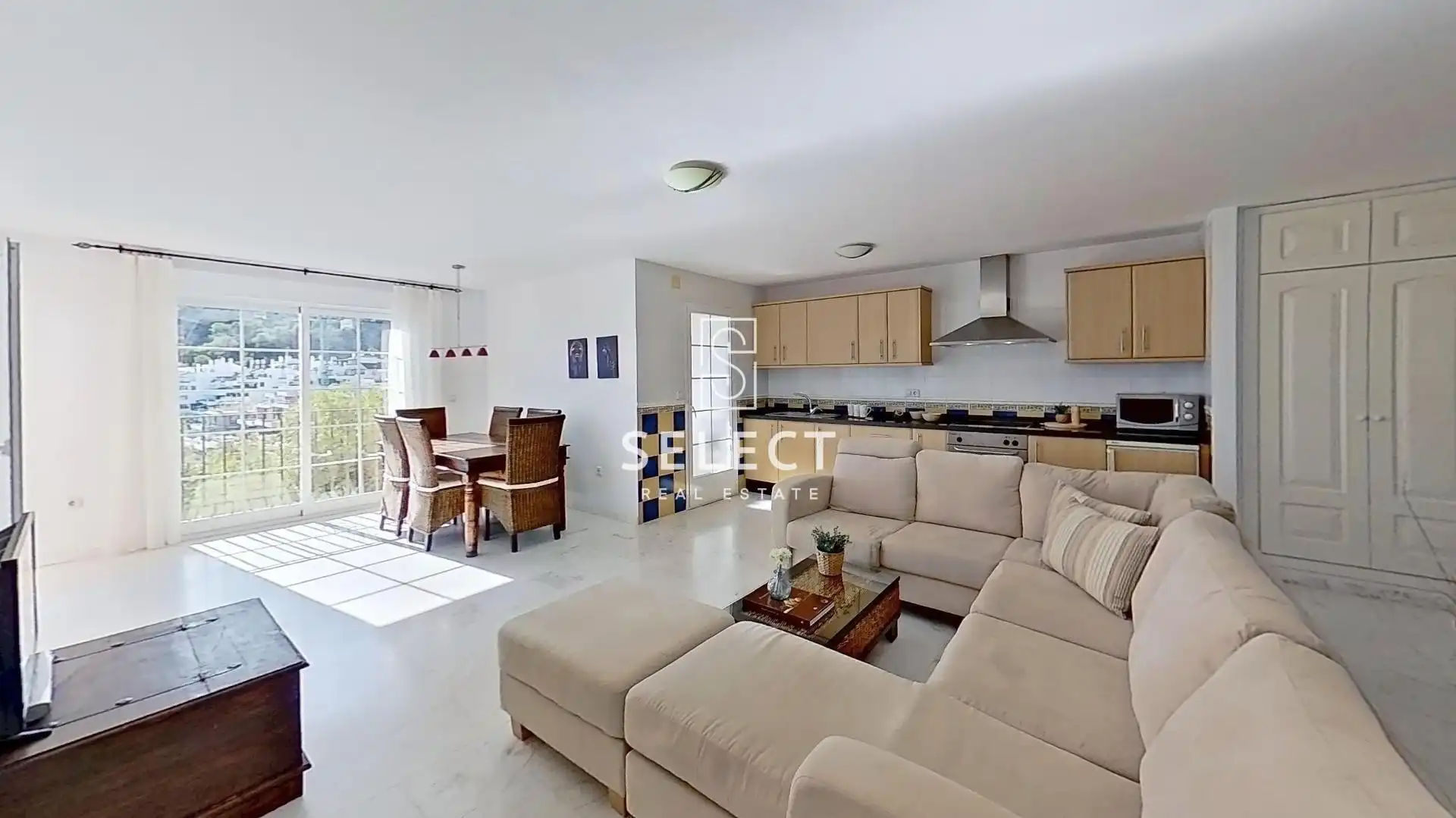Apartament amb terrassa en venda a MARINA DEL ESTE, imagen 4