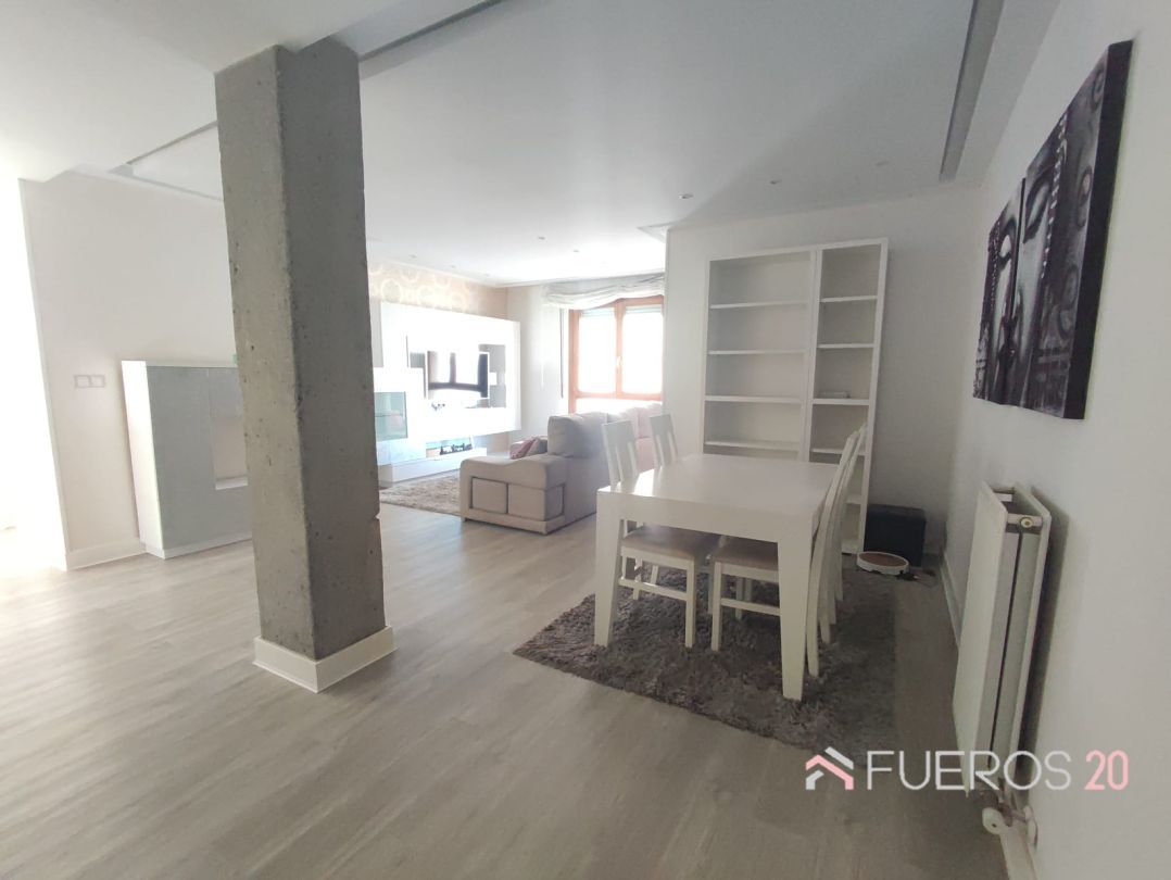 Living room of Flat for sale in Barakaldo   with Heating, Terrace and Storage room
