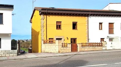 Foto 2 de Casa o chalet en venta en Llosuca , Revilla, Camargo