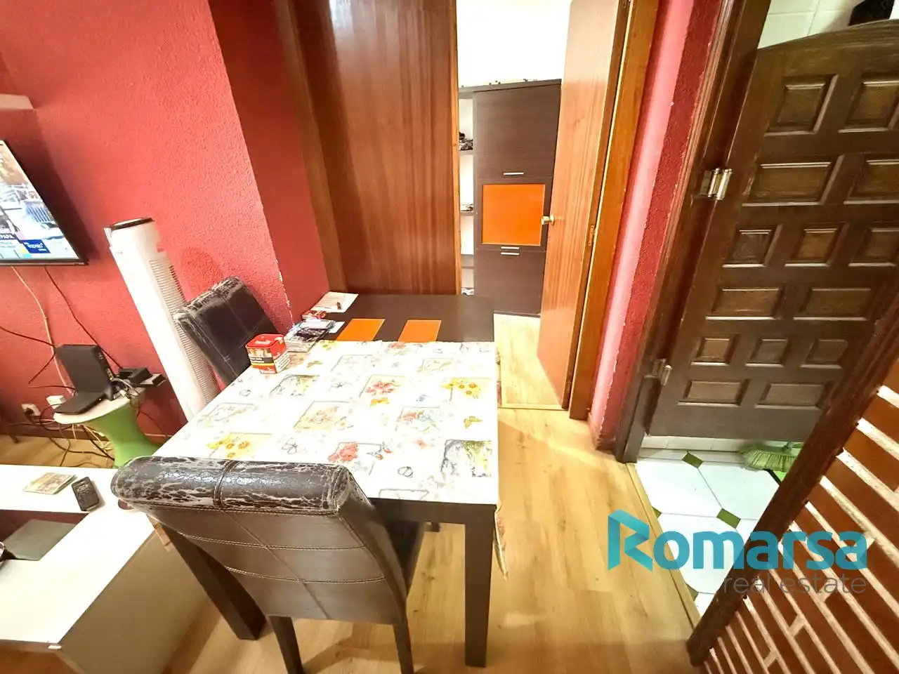 Comedor de Piso en venta en Ávila con Calefacción, Parquet y Amueblado