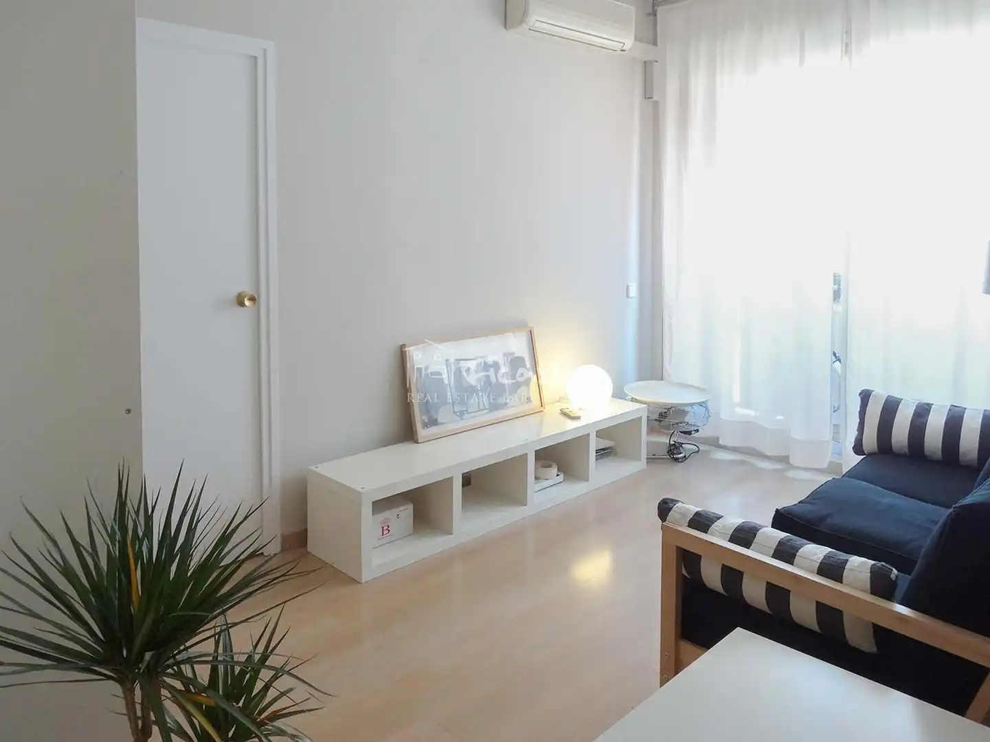 Sala de estar de Piso en venta en Barcelona con Aire acondicionado, Calefacción y Parquet