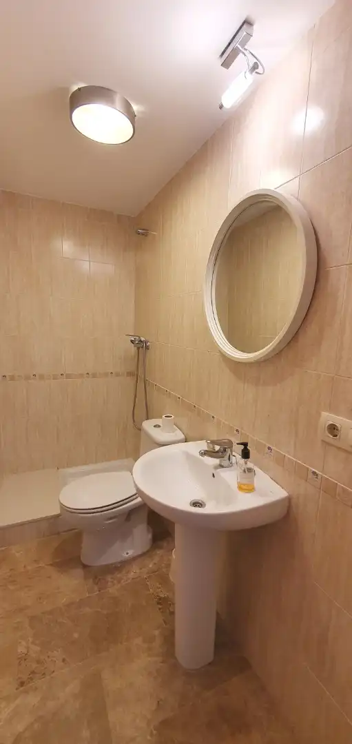 Badezimmer von Wohnungen zur Miete in Dénia mit Klimaanlage, Heizung und Terrasse