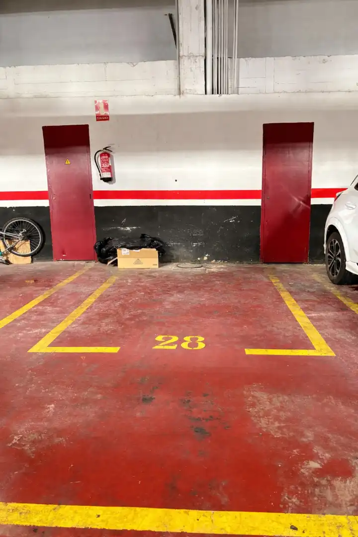 Parking de Piso en venta en Zaldibar con Calefacción, Amueblado y Horno