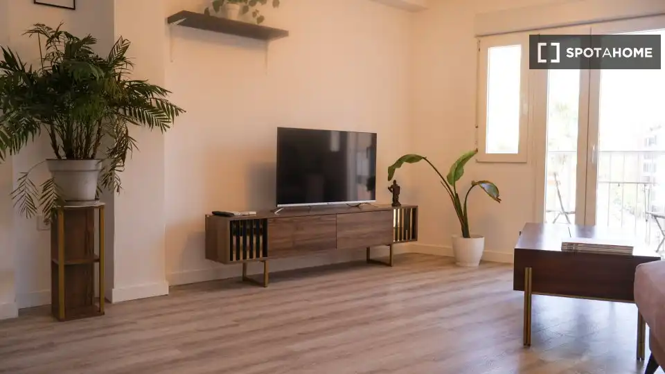 Living room of Flat for rent in Valencia  with Air Conditioner, Heating and Furnished
