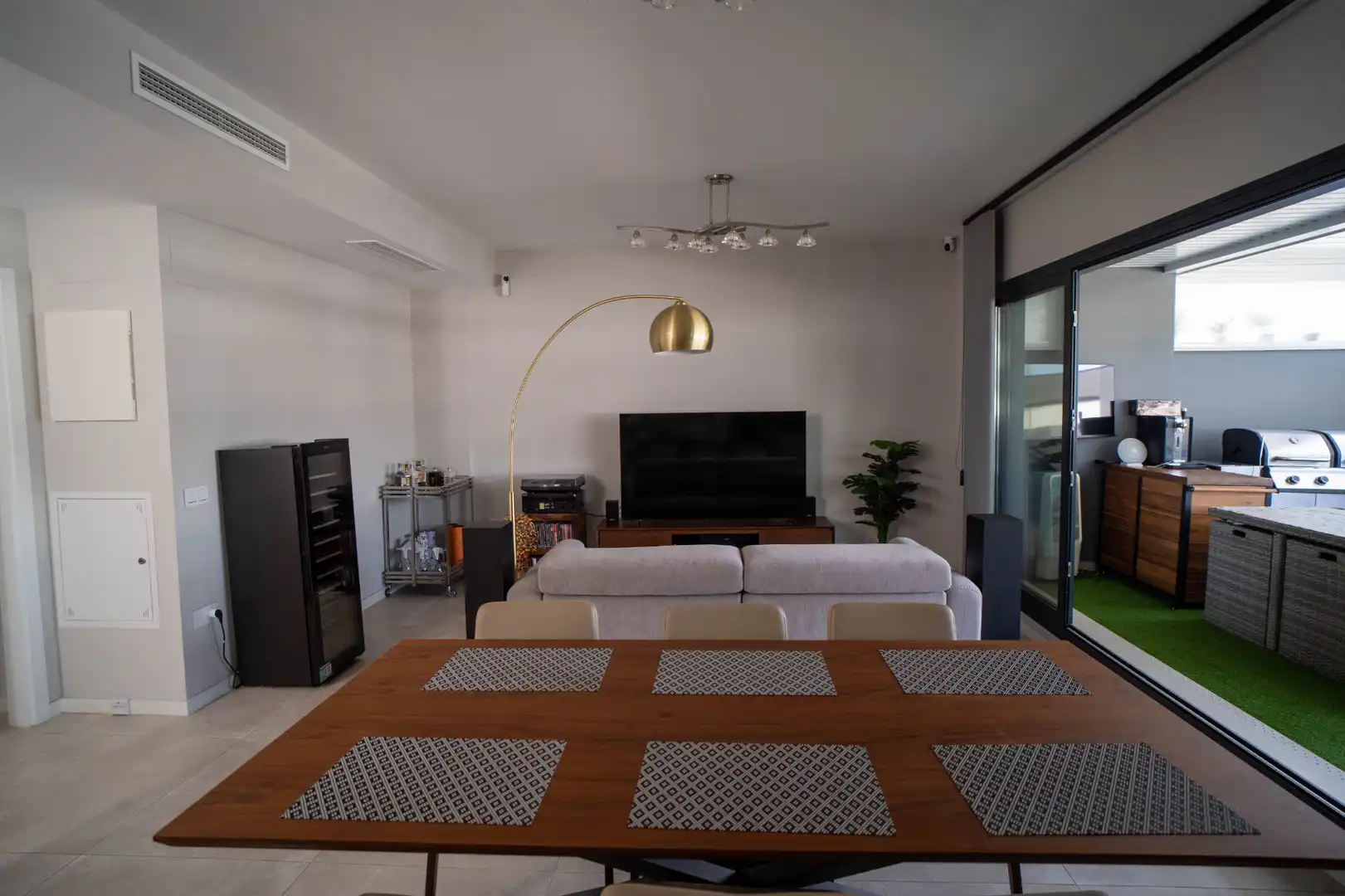 Living room of Attic for sale in Torremolinos  with Air Conditioner, Terrace and Storage room