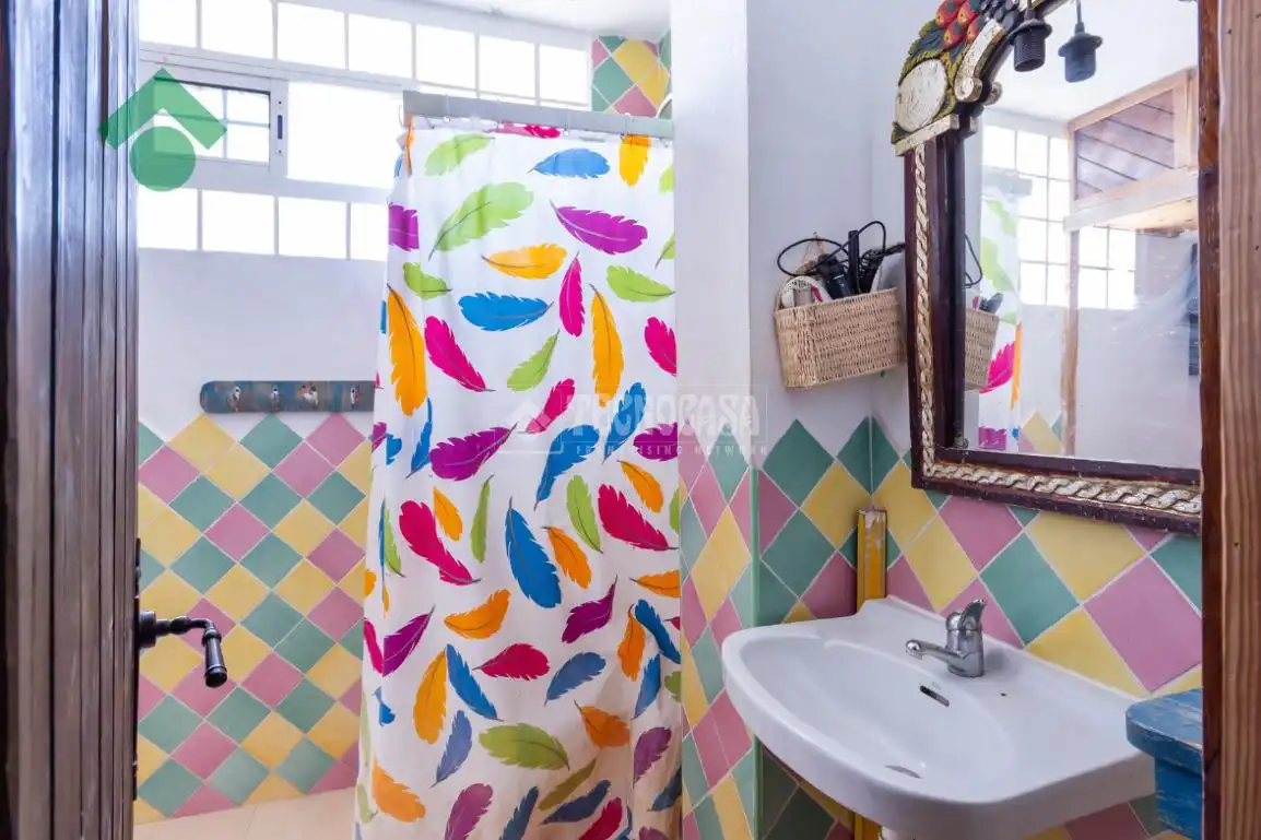 Baño de Piso en venta en Nerja