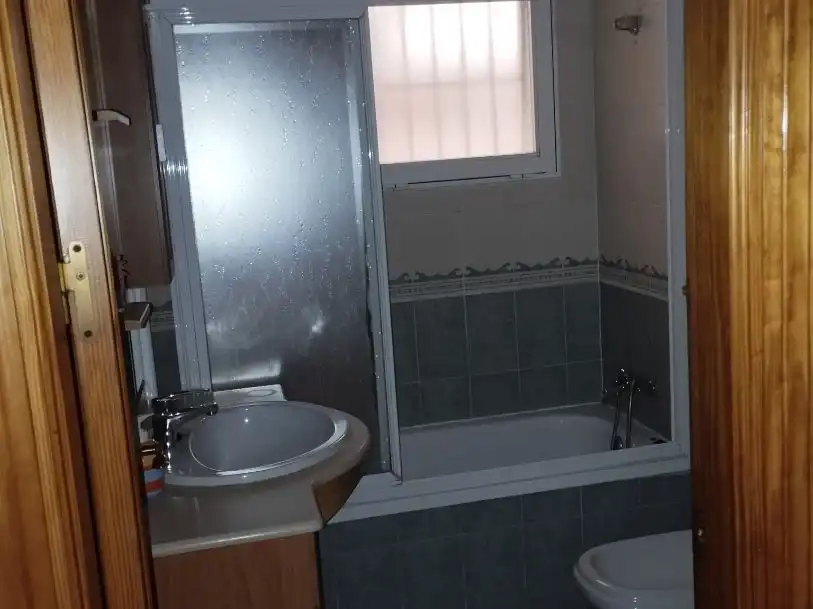 Flat with lift for sale in Calle León 34, imagen 3